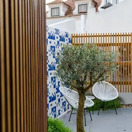 Historic Town Modern Apartment Cascais