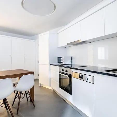 Historic Town Modern アパート